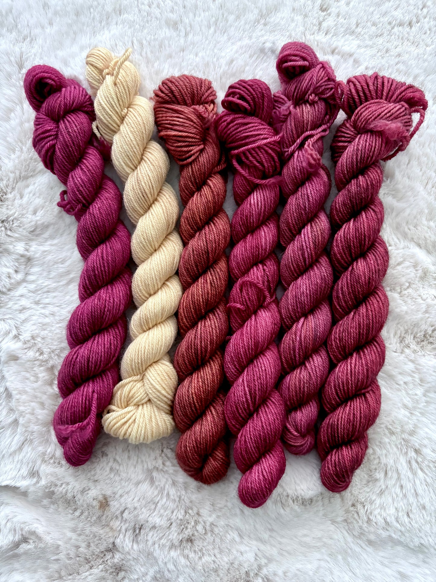 Mini set reds // classic sock // 120g
