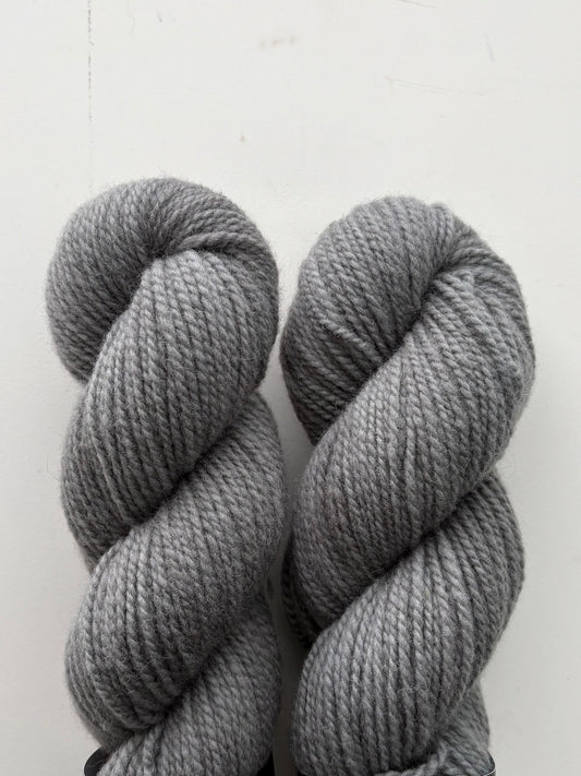 mist :: woolen worsted
