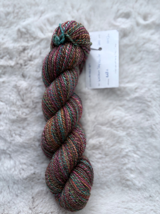 *DESTASH western sky knits handspun // Bella // dk