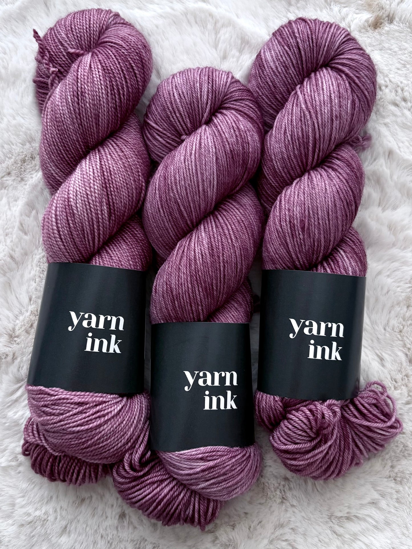 cran // plush sock // 100g