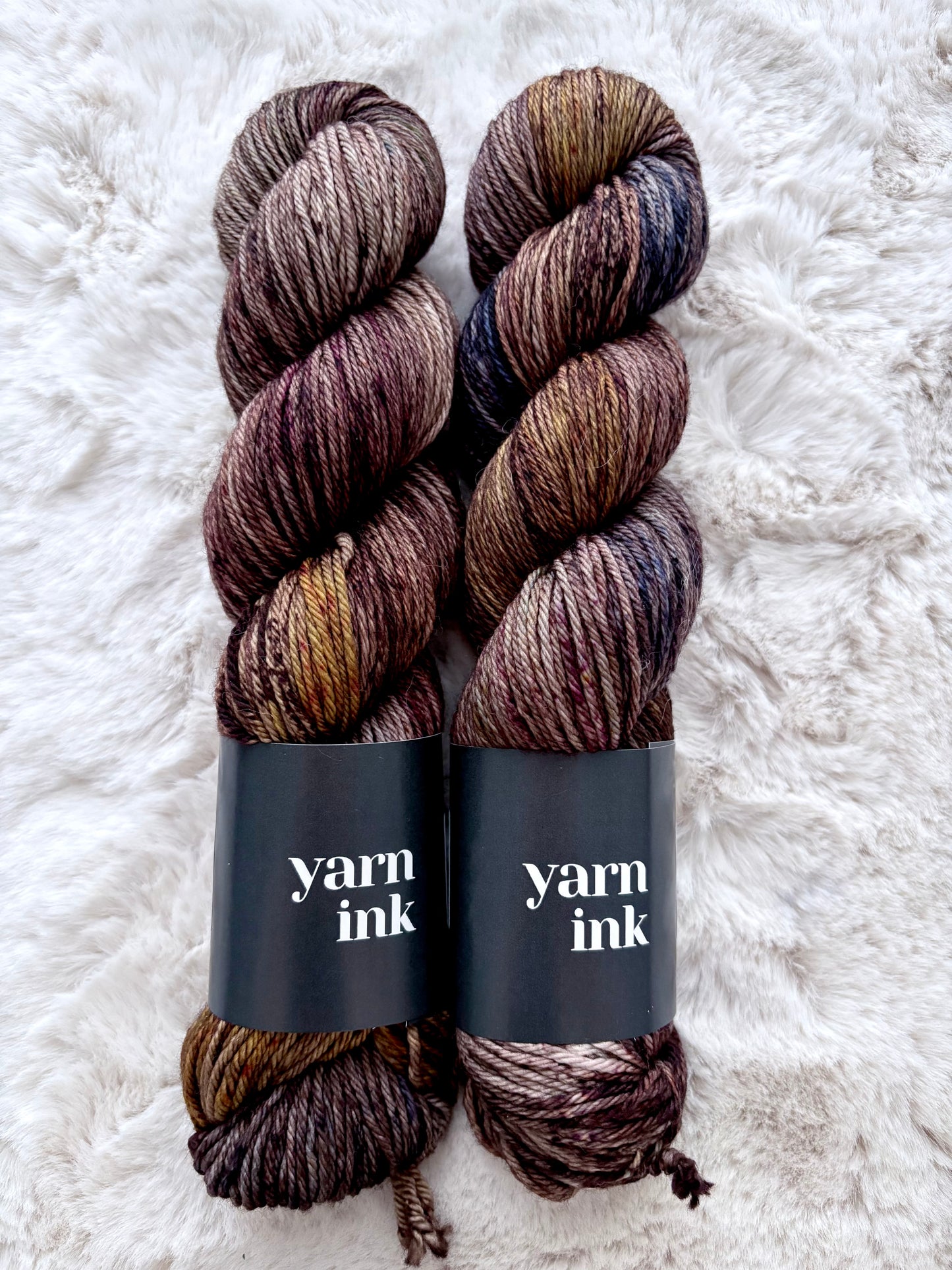 rocky road // superwash worsted // 100g