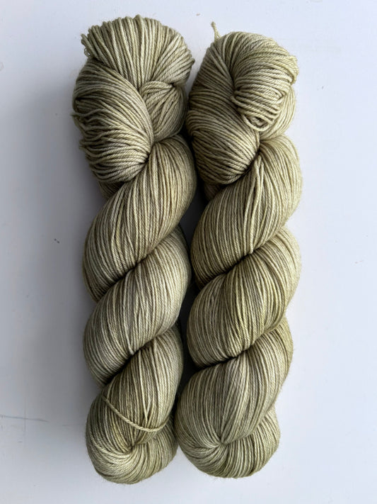 19 // classic sock // 1 LEFT